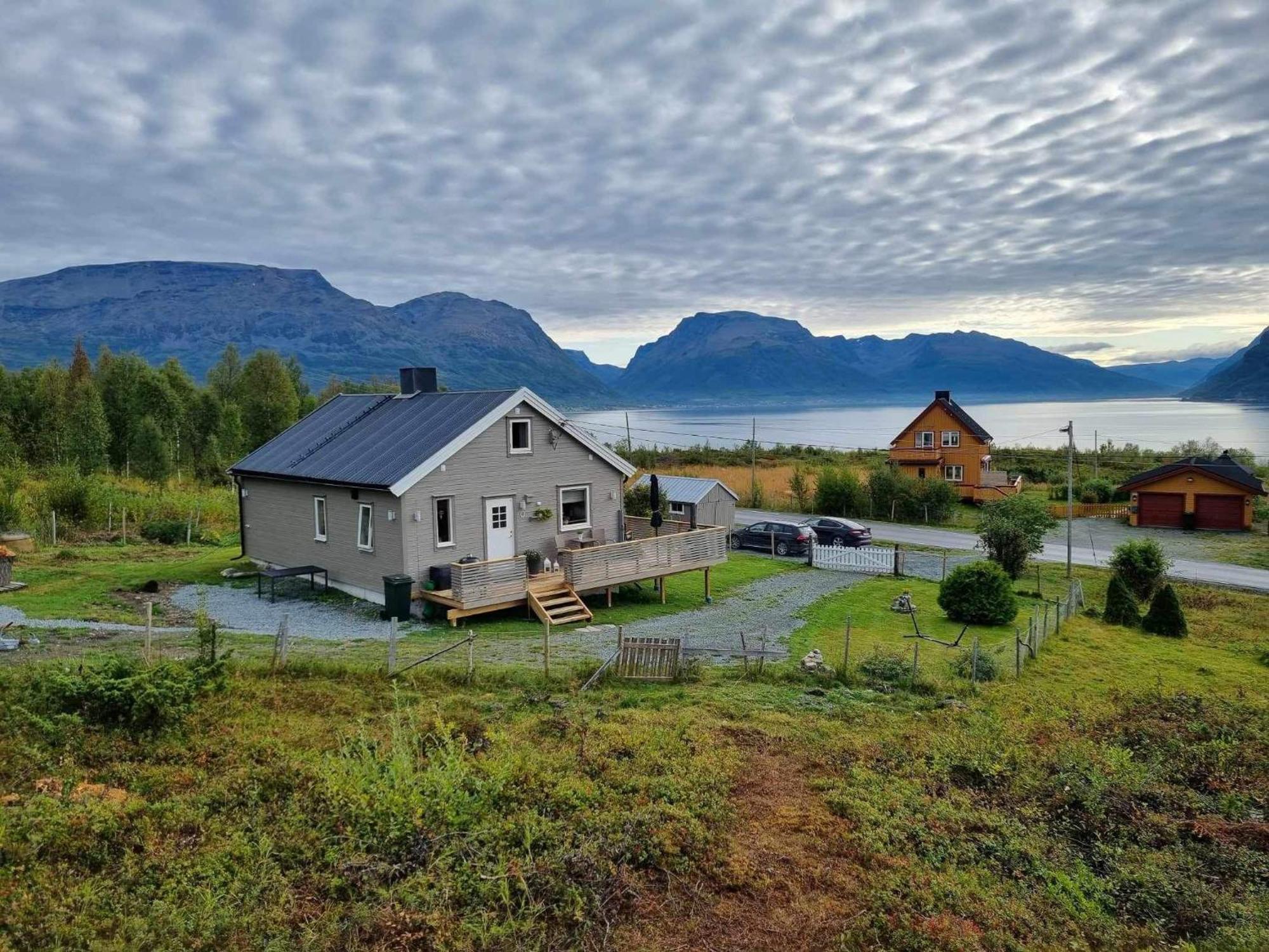 I Skinnelv, Lyngen * Skinnelv