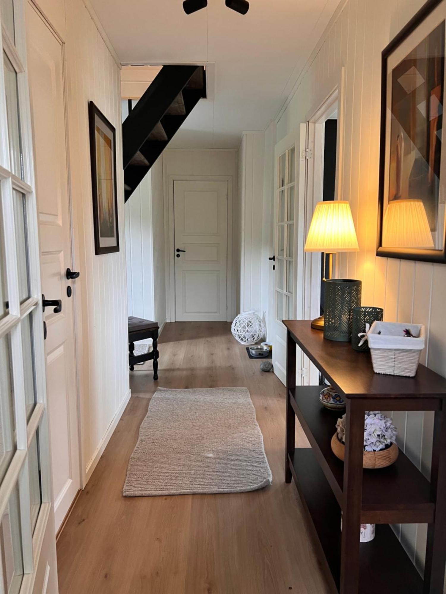 I Skinnelv, Lyngen Vakantiehuis *
