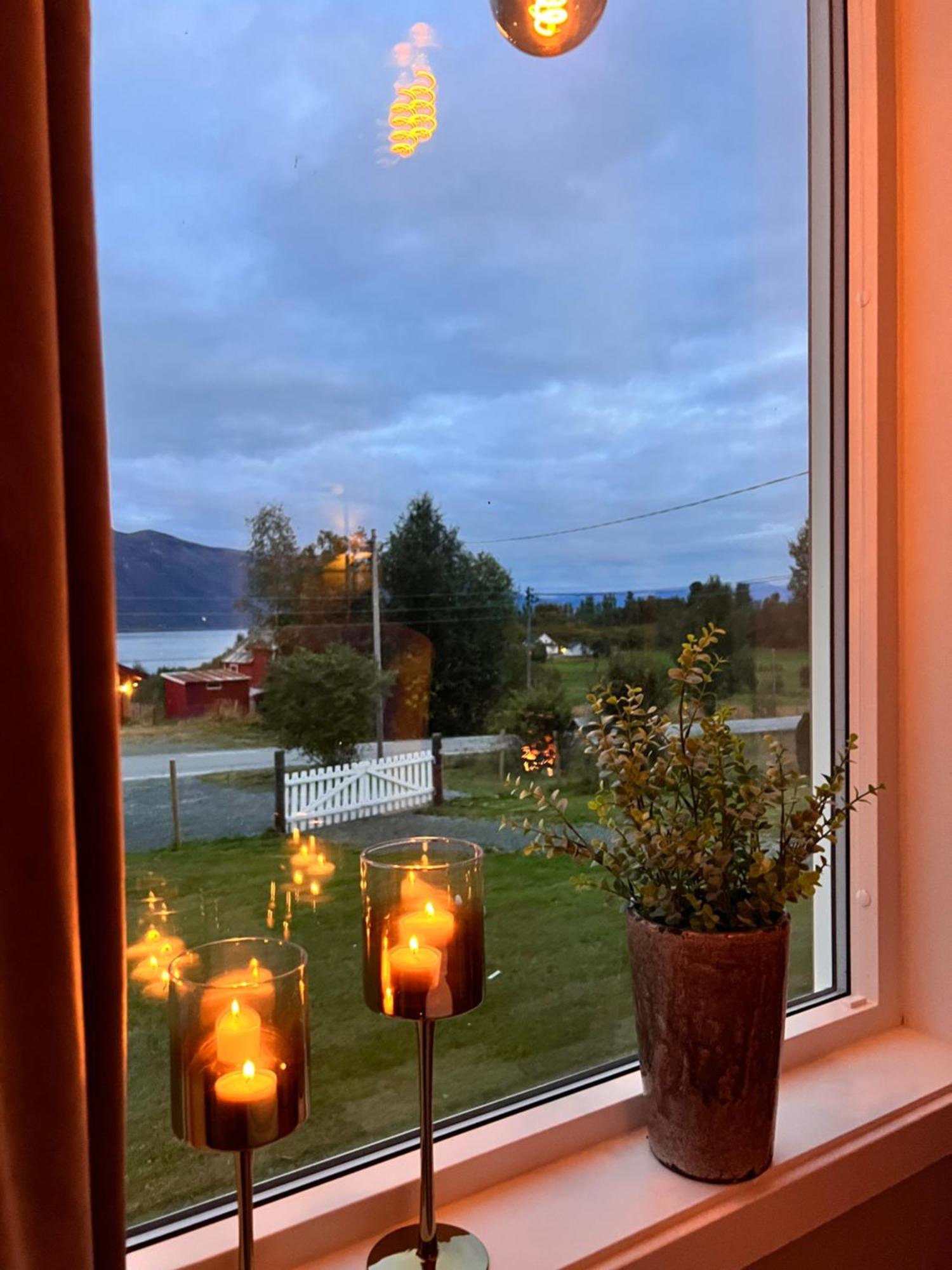 I Skinnelv, Lyngen Vakantiehuis