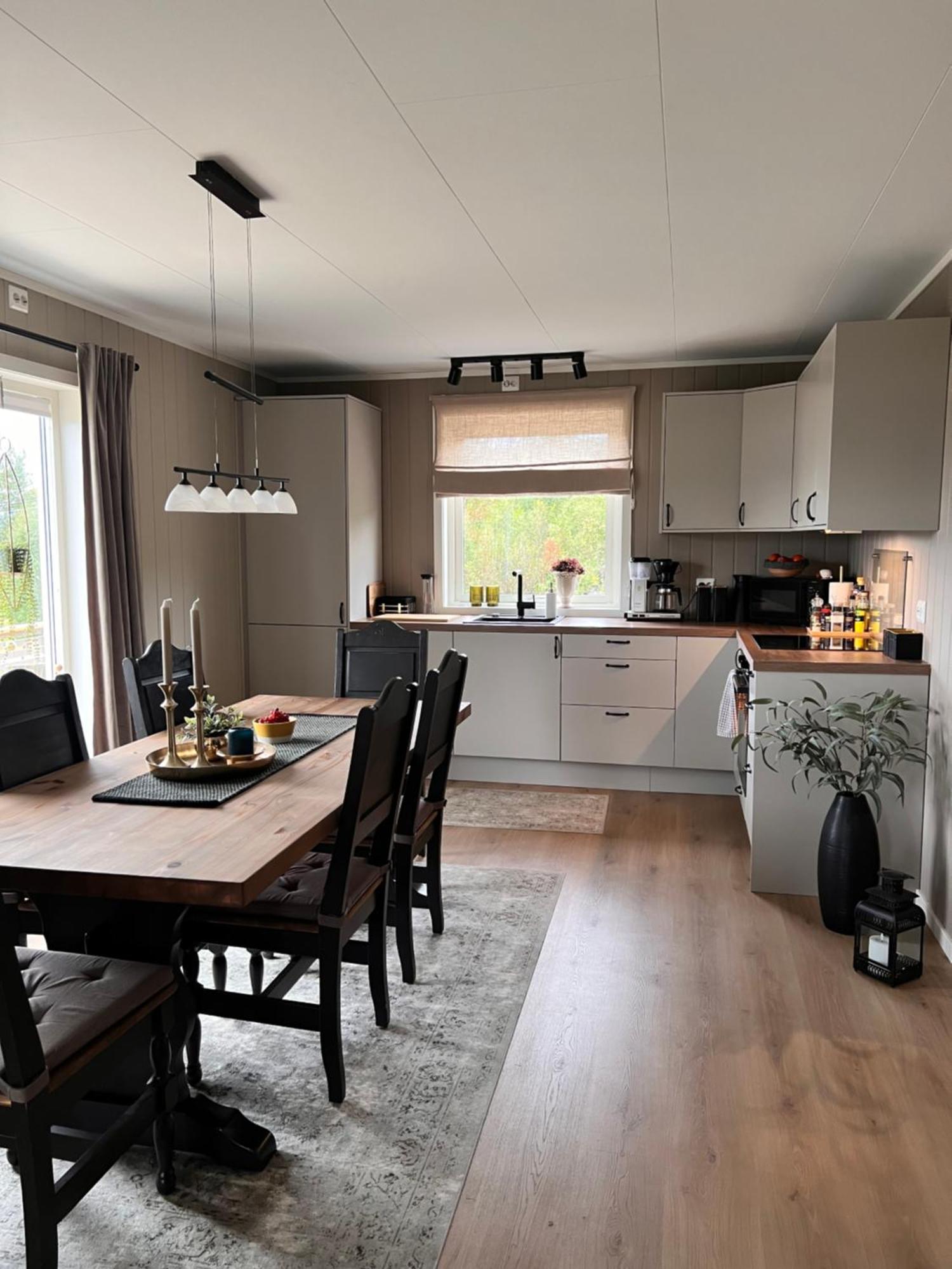 Vakantiehuis I Skinnelv, Lyngen
