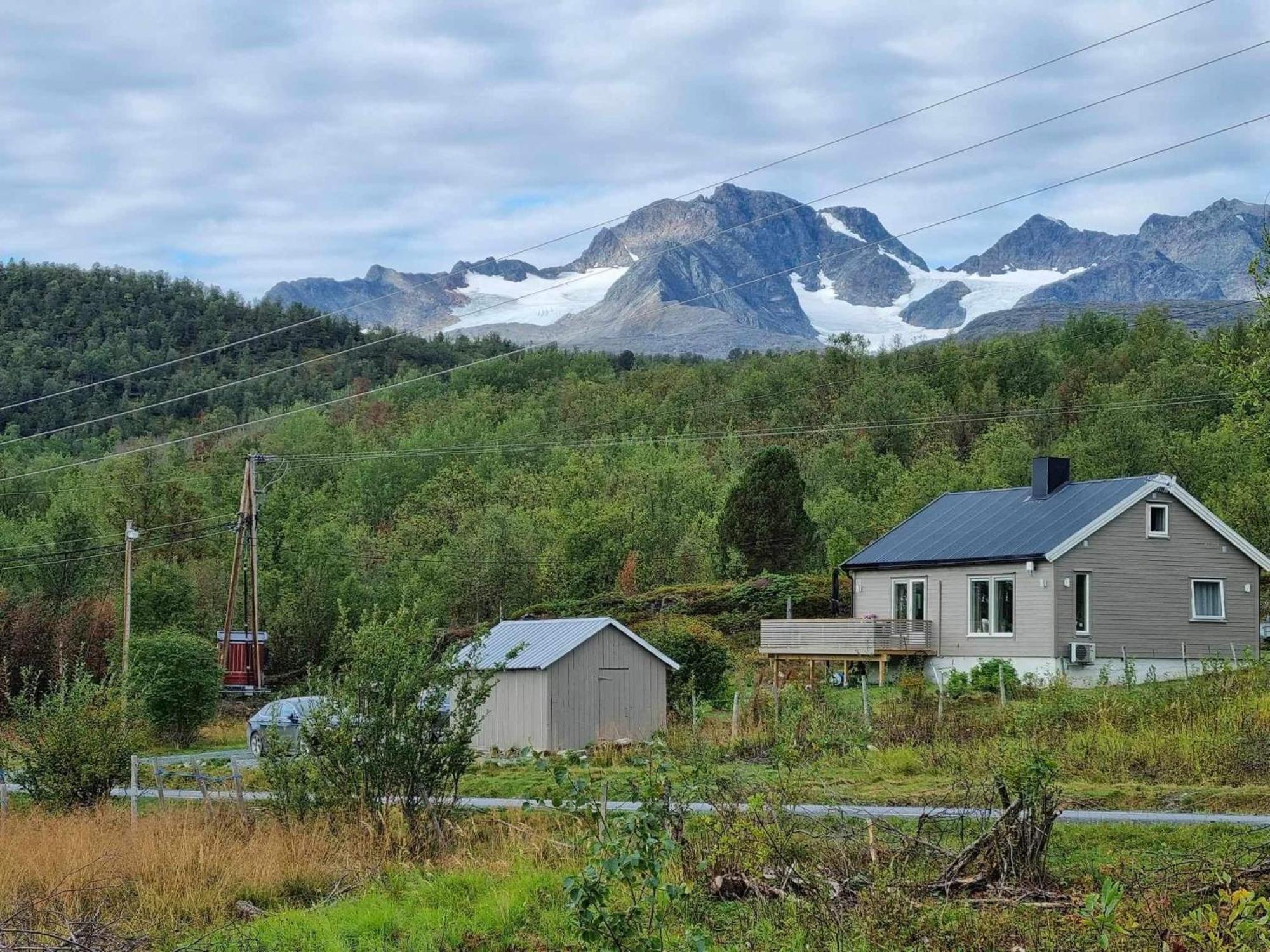 I Skinnelv, Lyngen * Skinnelv